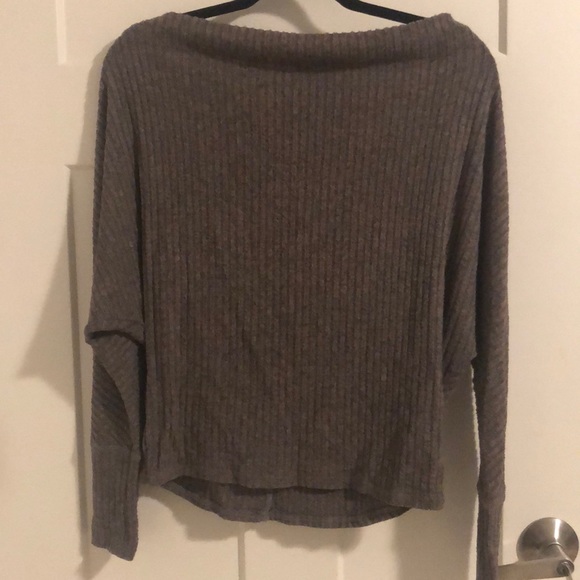 Off-the-shoulder sweater - Picture 1 of 2